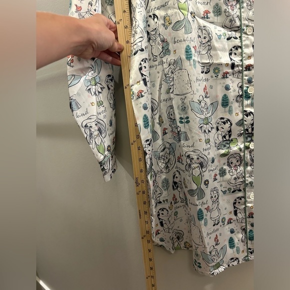 Disney Animators Collection Women’s Pajama Top Long Sleeve Princess Large - Picture 6 of 10